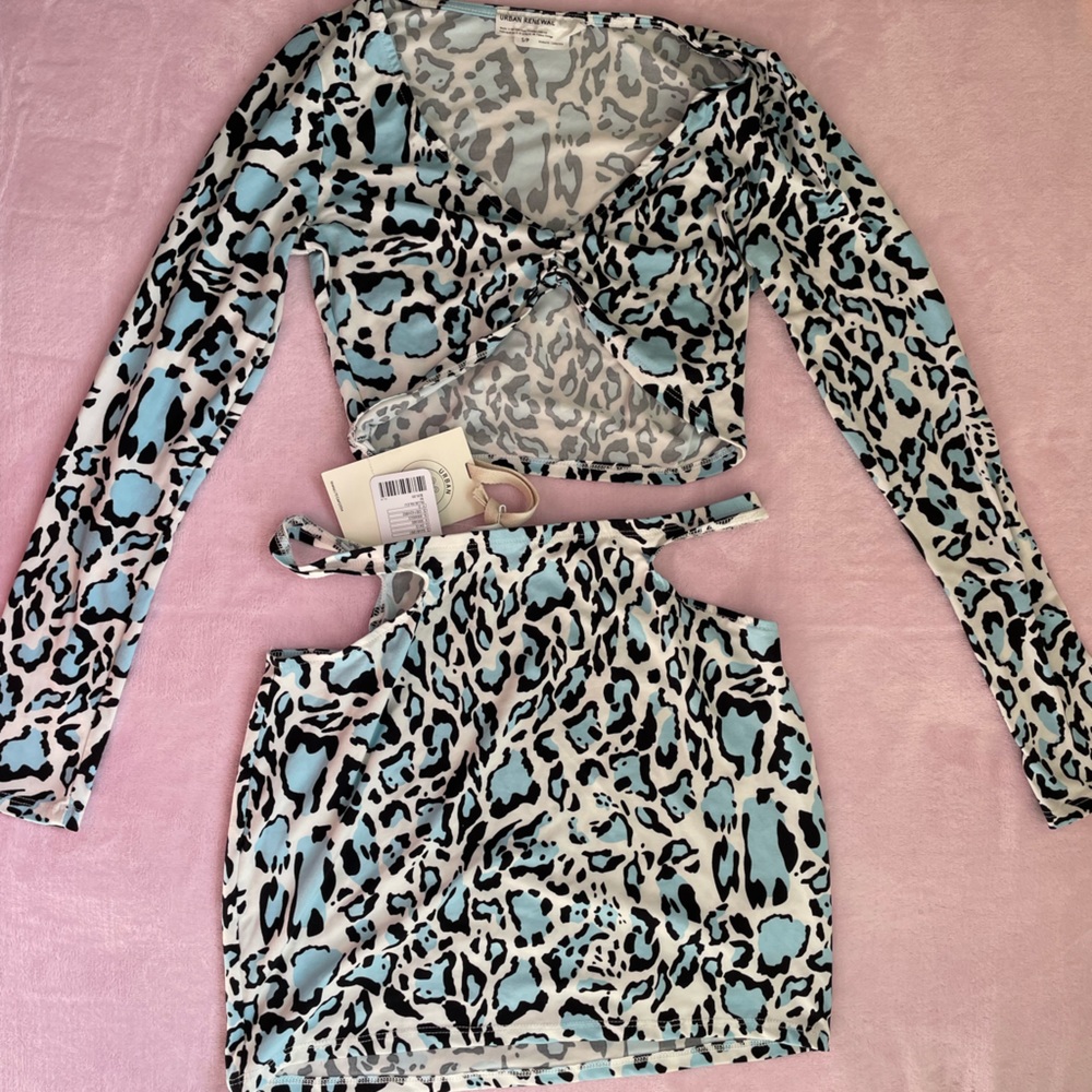 Blue Leopard print set